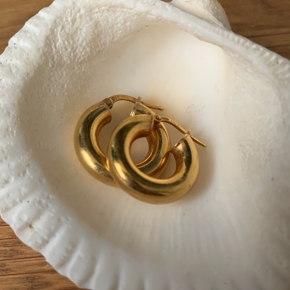 Tiny Everyday Hoops - Gold - Picture 2 of 2